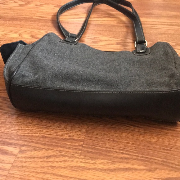 Used Frankie & Johnnie grey wool bag - Picture 2 of 5